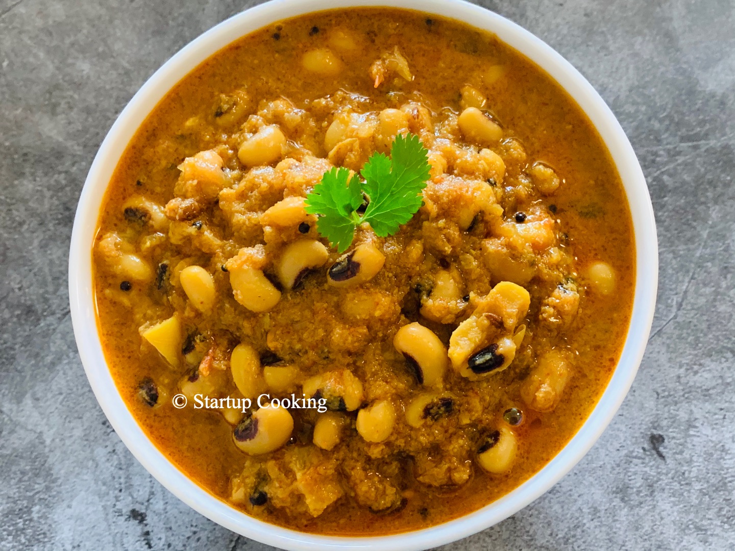 Karamani kuzhambu