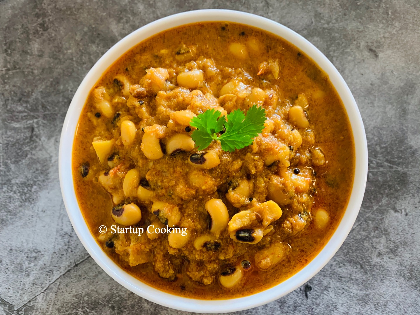 Karamani kuzhambu