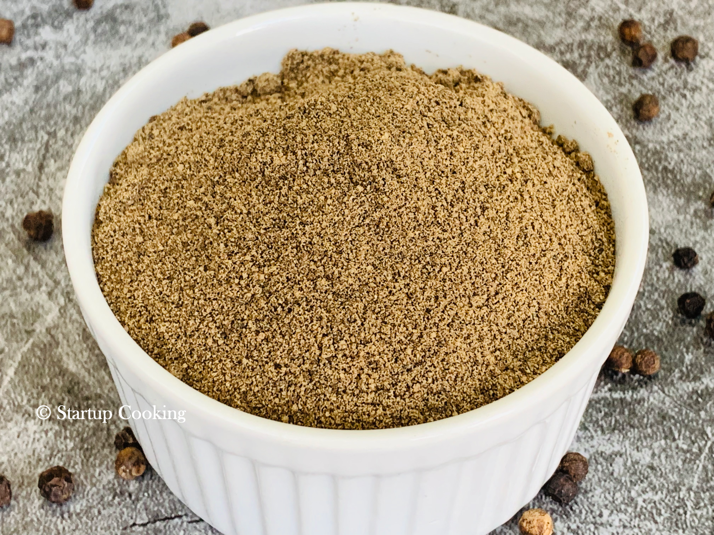 black pepper powder