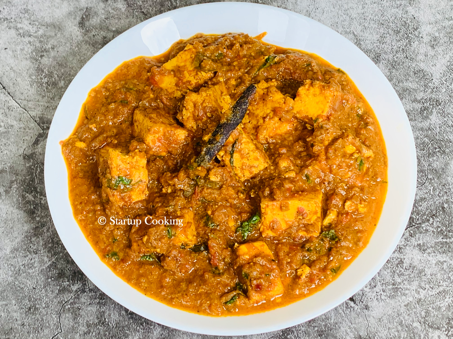 spicy paneer gravy