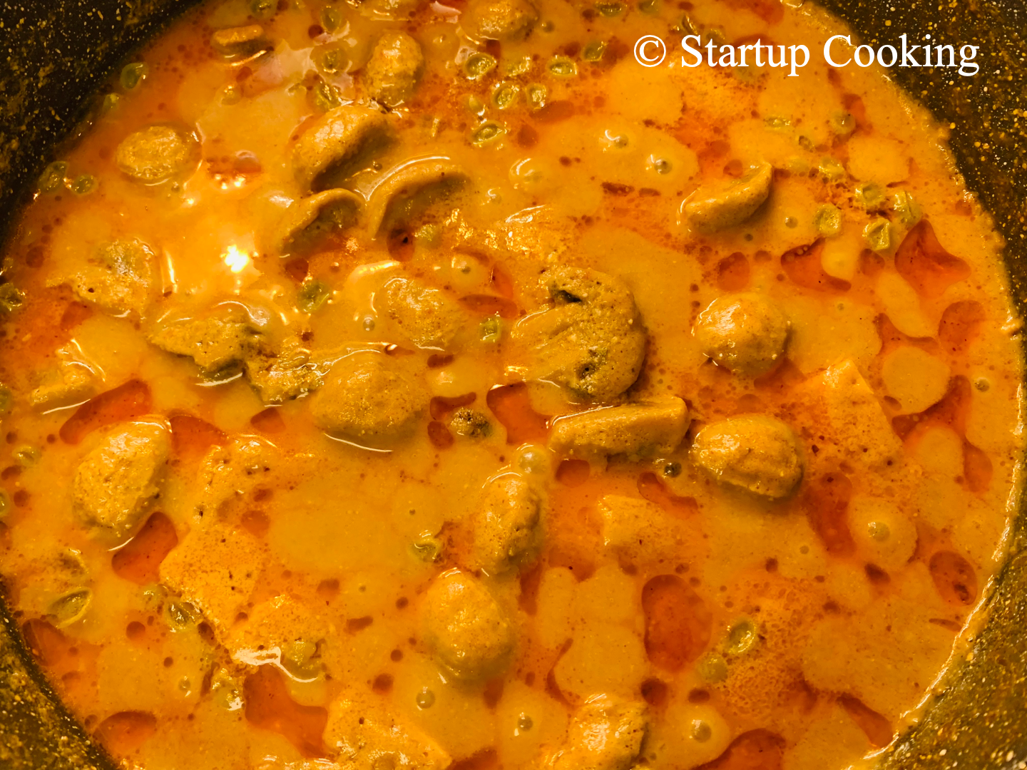mushroom matar paneer gravy