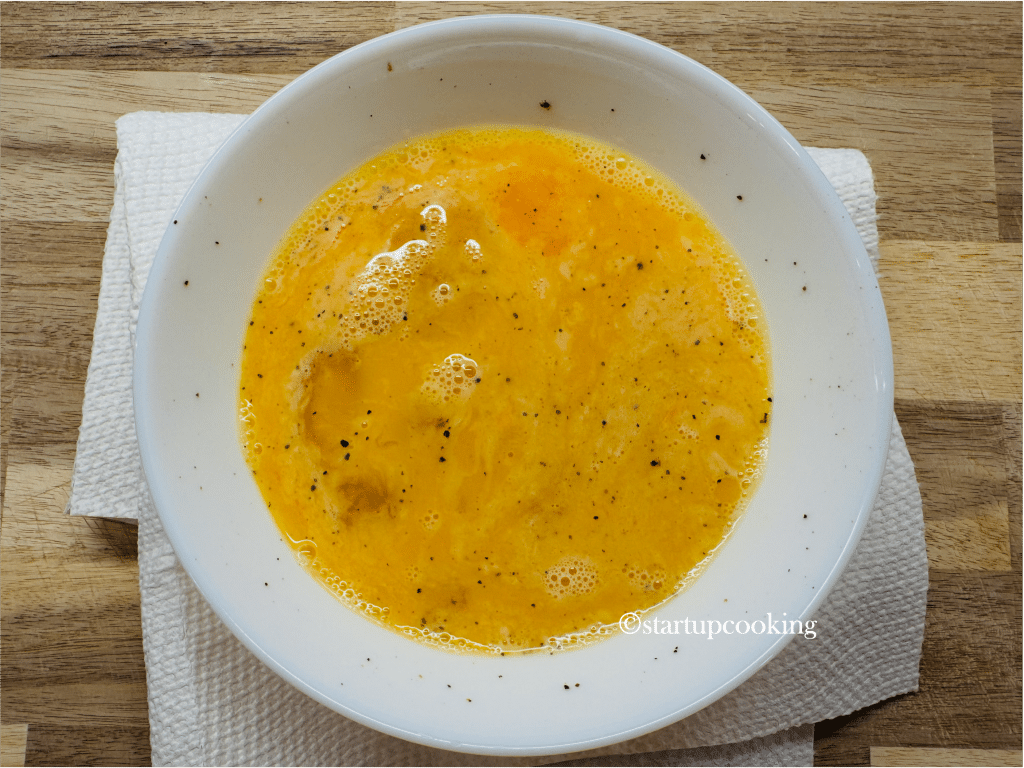 akuri, persian scrambled eggs,